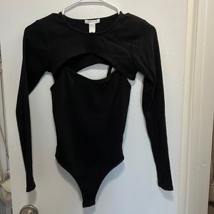 Black shrug set from Full Tilt